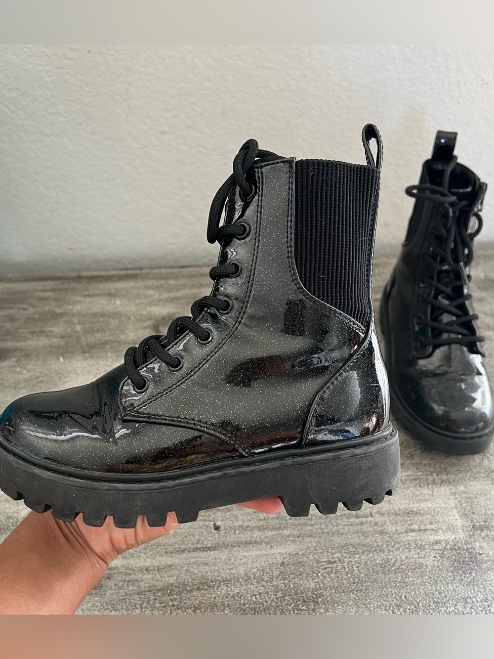 Art Class Rochelle Girls Black Glitter Combat Boots Size 1 Lace Up Side Zip Lug